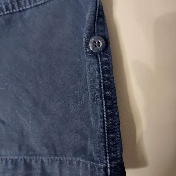 Eddie Bauer Navy Shorts - Picture 5 of 9